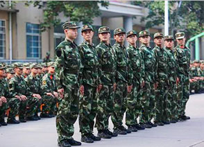 ���������֣���¶���ѧ��ʦ