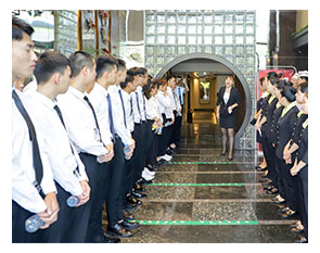 ���������֣���¶���ѧ��ʦ